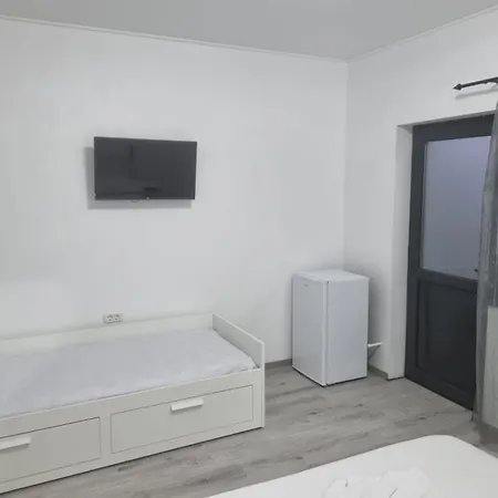 Casa Mihai אתר נופש *